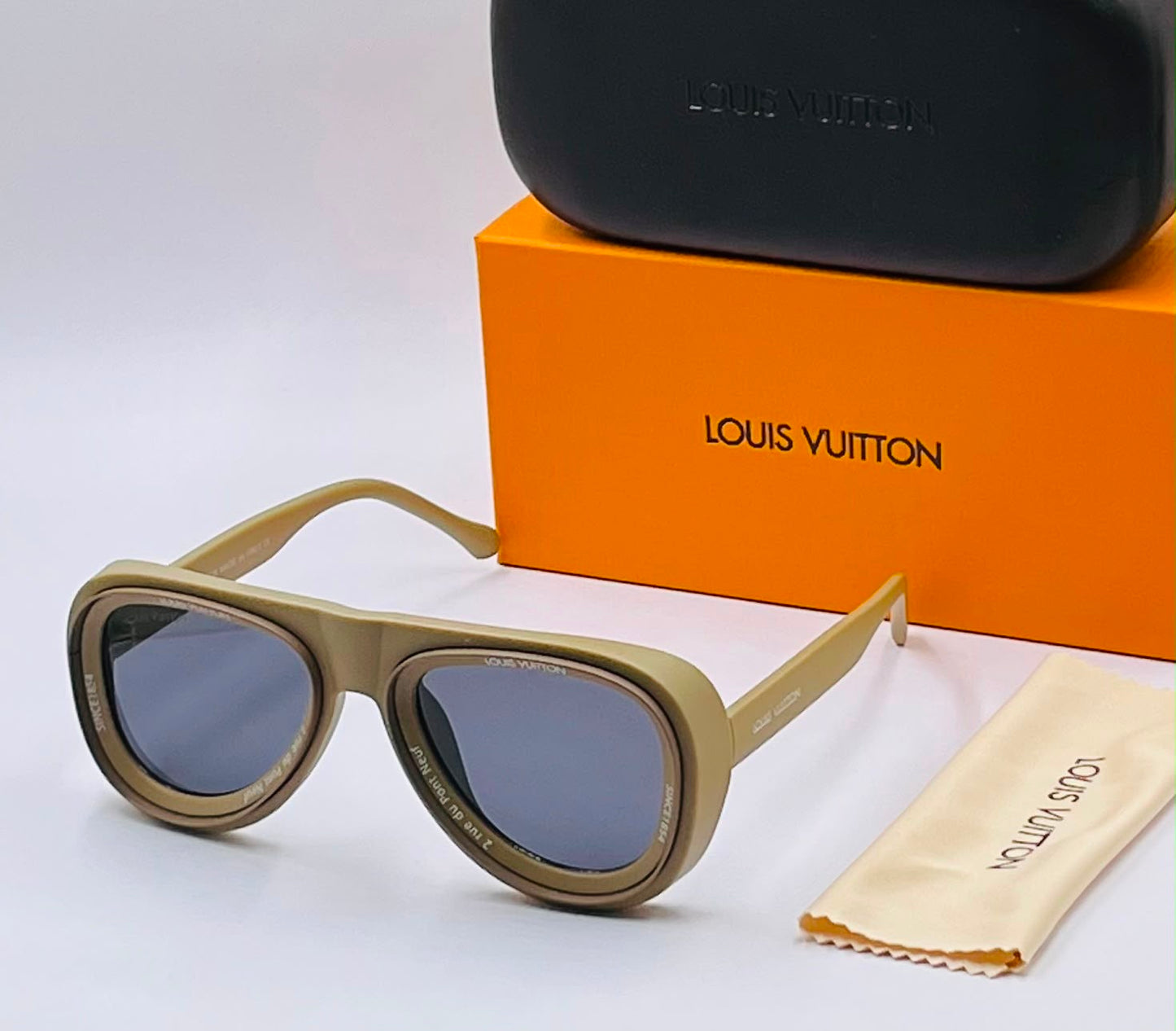LOUIS VUITTON GREEN