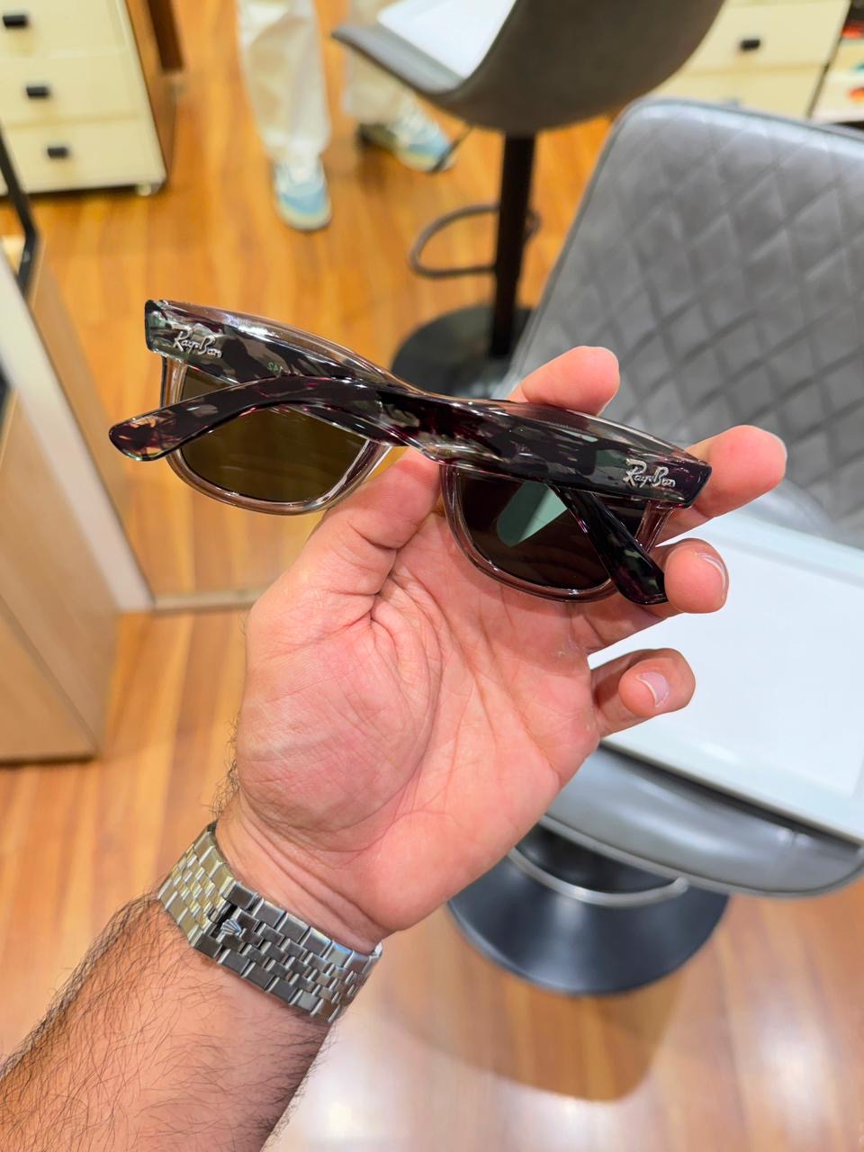 RAYBAN 05