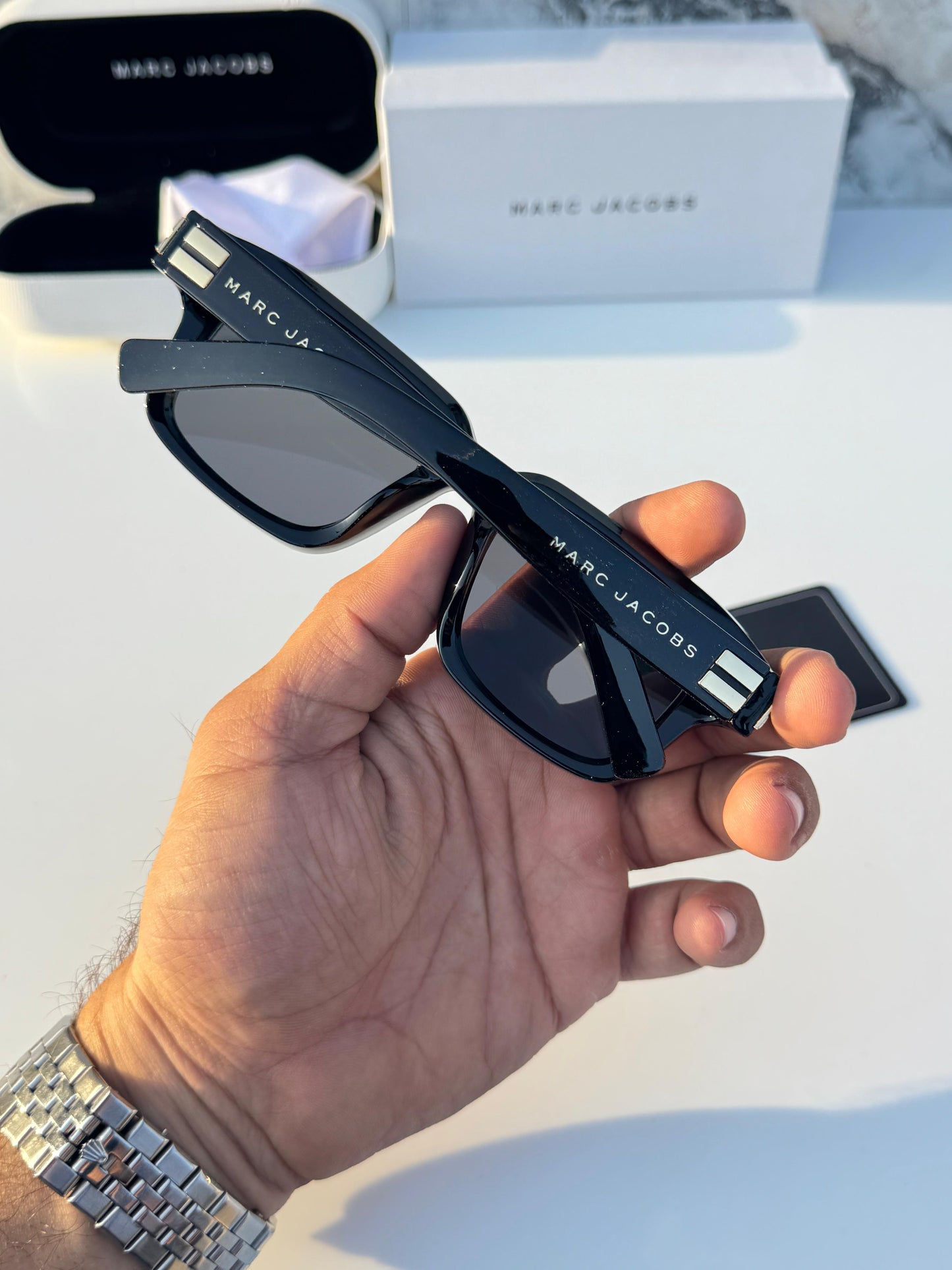MARC JACOBS