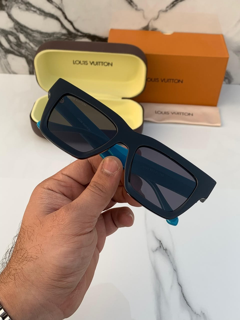 LOUIS VUITTON FULL COLOURS