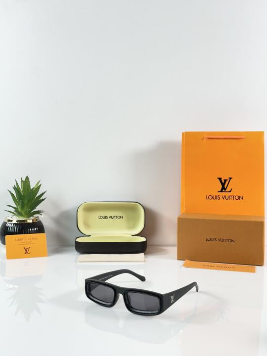 Louis_Vuitton_6190_Black