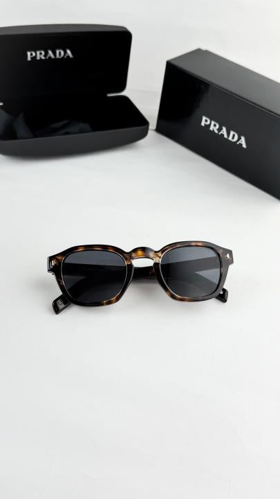 Prada_tiger_black_A16