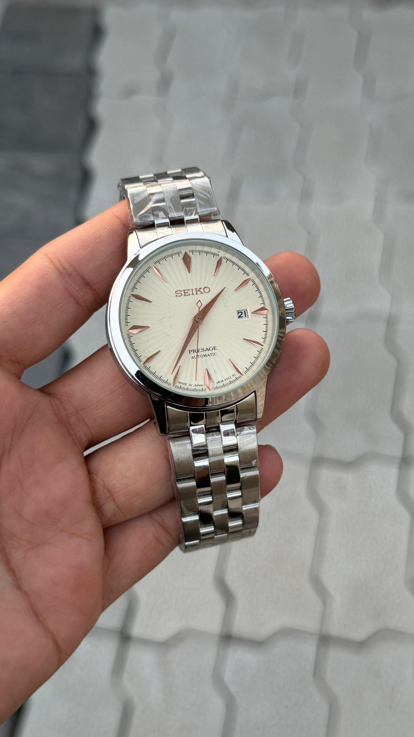 SEIKO AUTO ARRIVAL