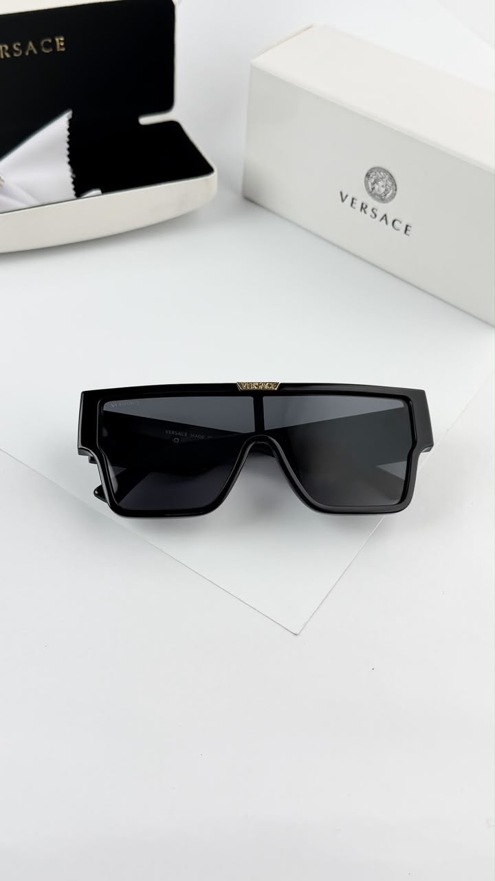 VERSACE BLACK
