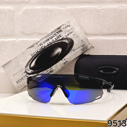 OAKLEY FULL COLOURS ￼