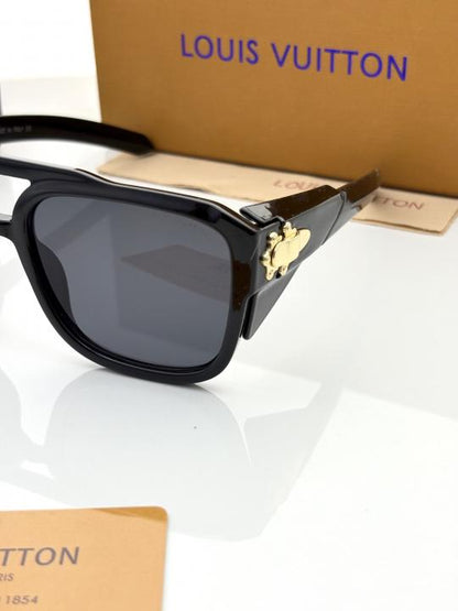 Loui.s Vuitton 309 black