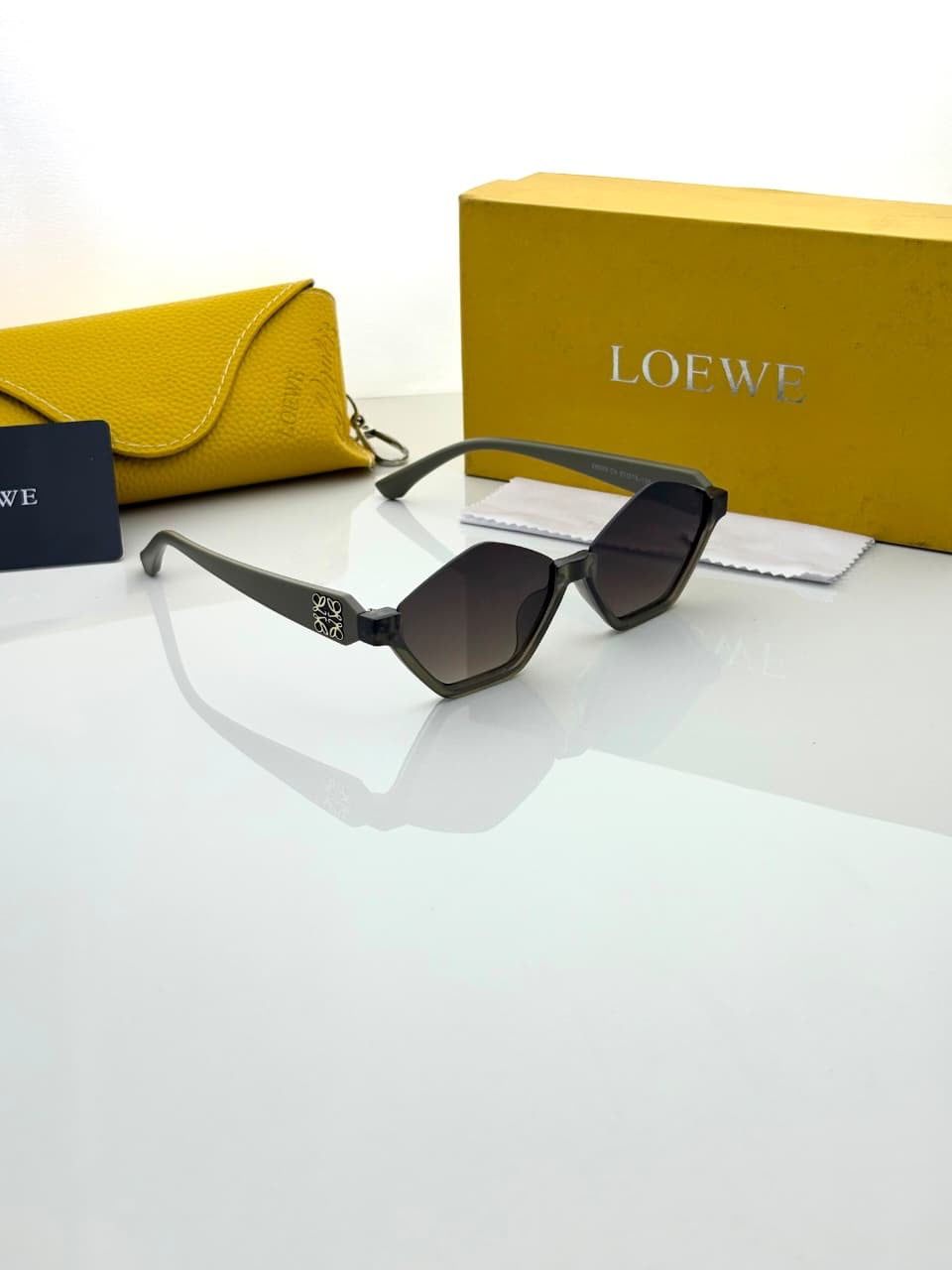LOEWE