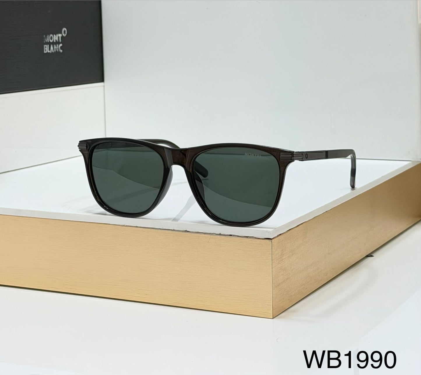 MONT BLACK