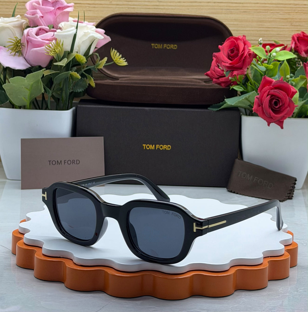 TOMFORD ￼ ALL COLOURS