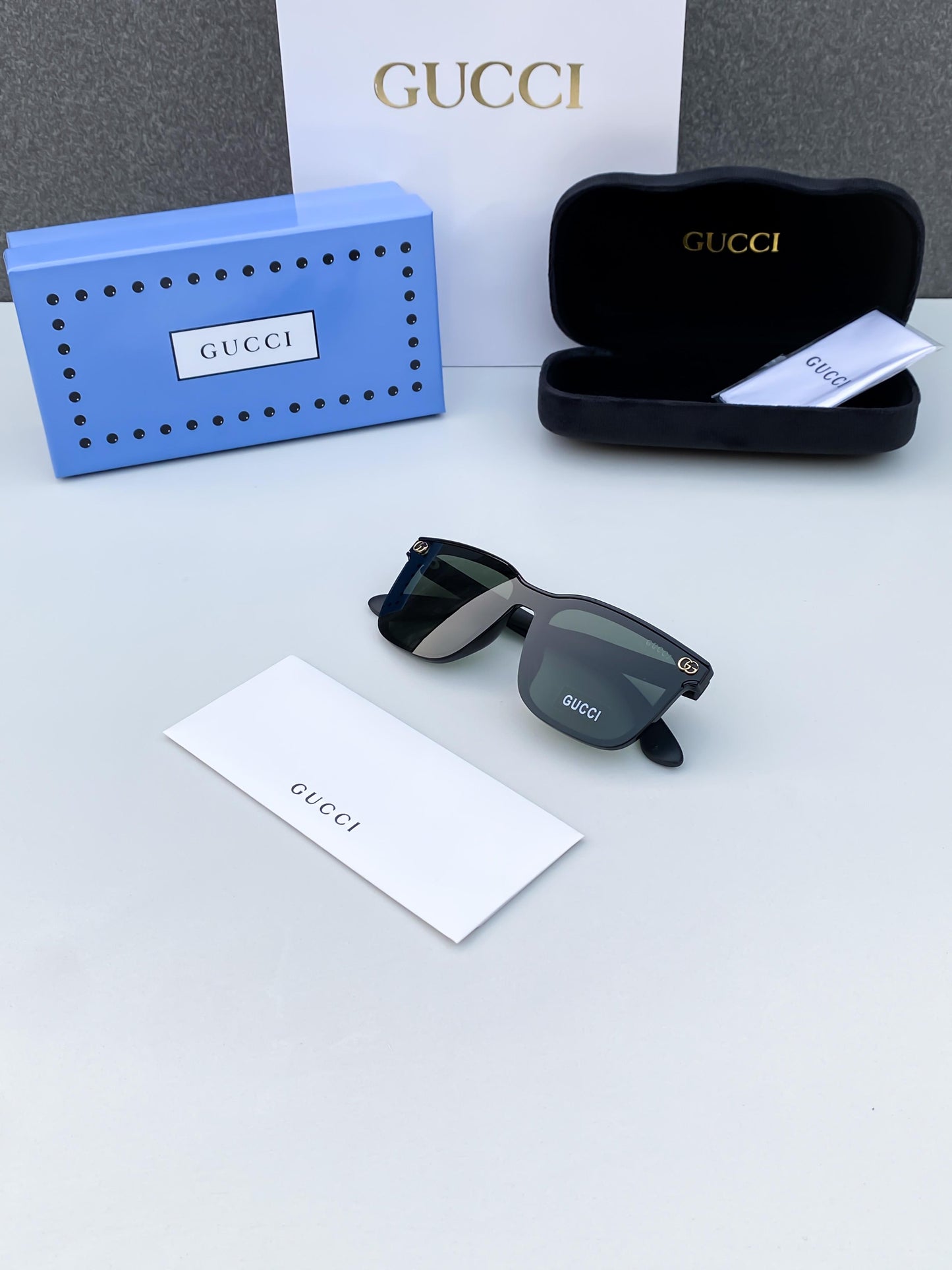 GUCCI GREEN BLACK