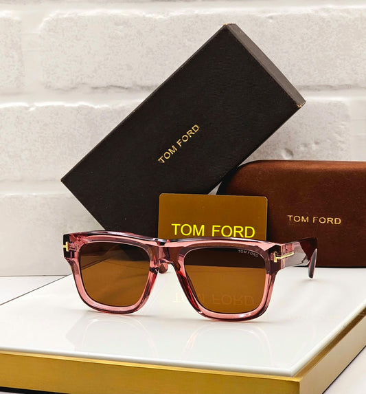TOMFORD FULL COLOUR