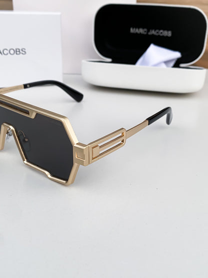 MARC JACOBS BLACK GOLD