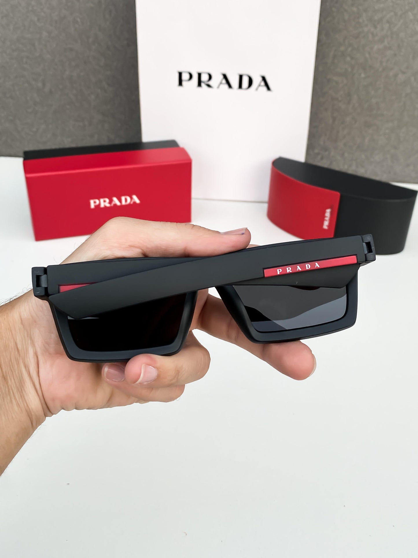 PRADA 02 FULL BLACK