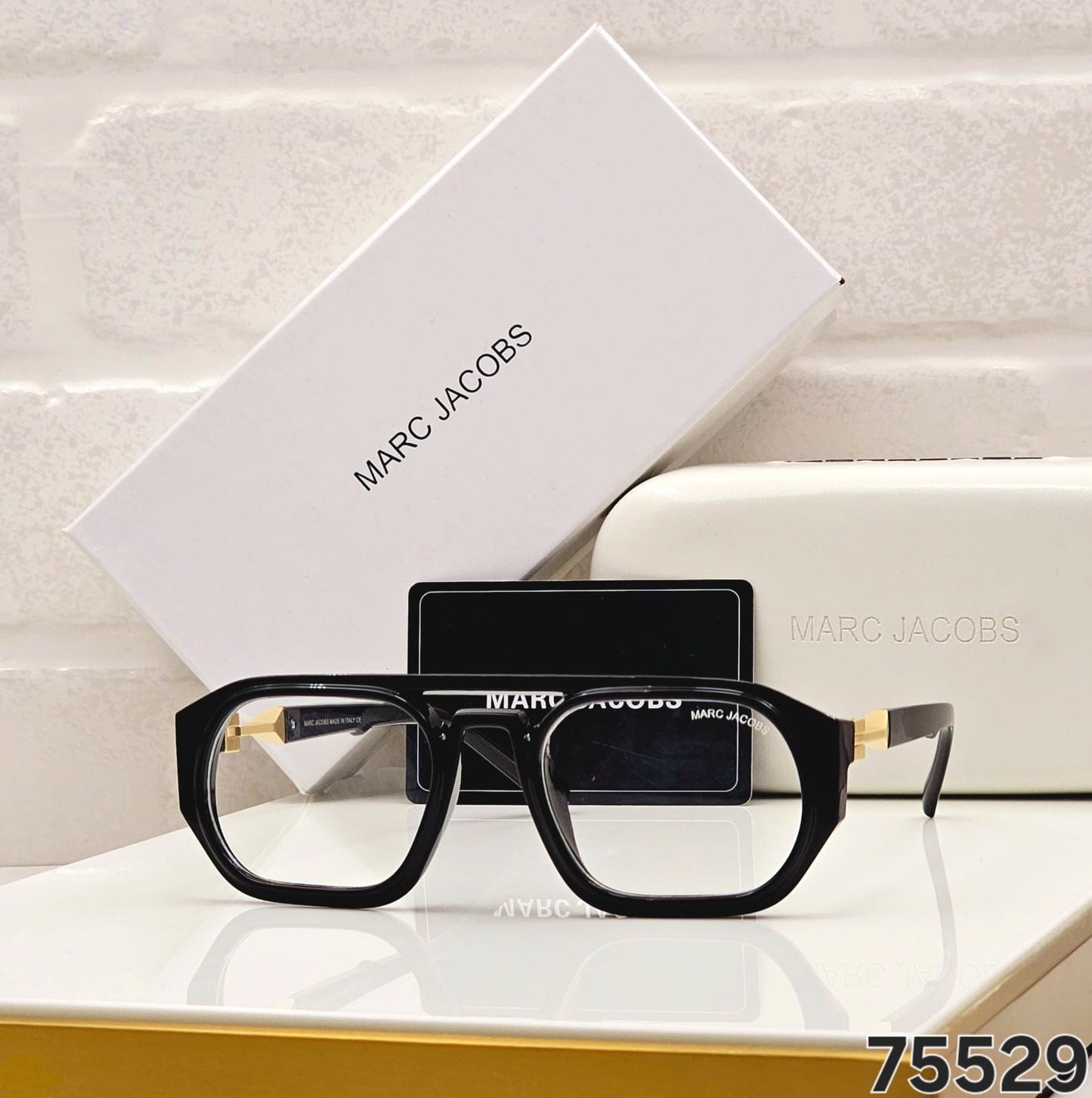 MARC JACOBS FULL COLOURS