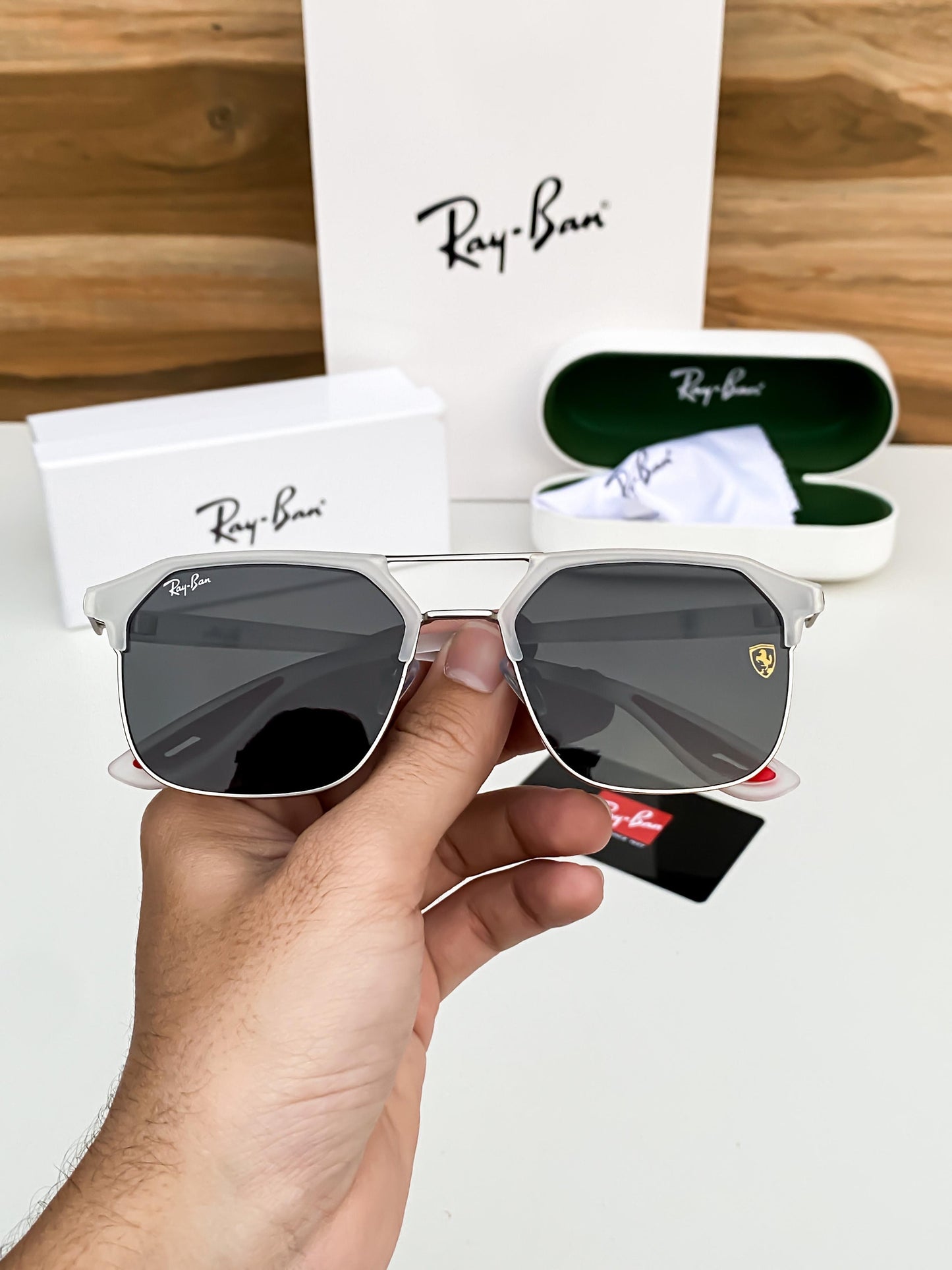 RAYBAN 04 ICE BLACK