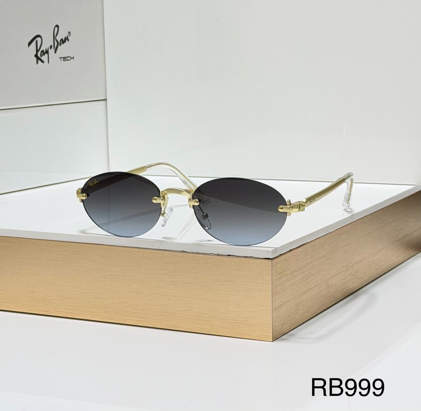 RAY BAN