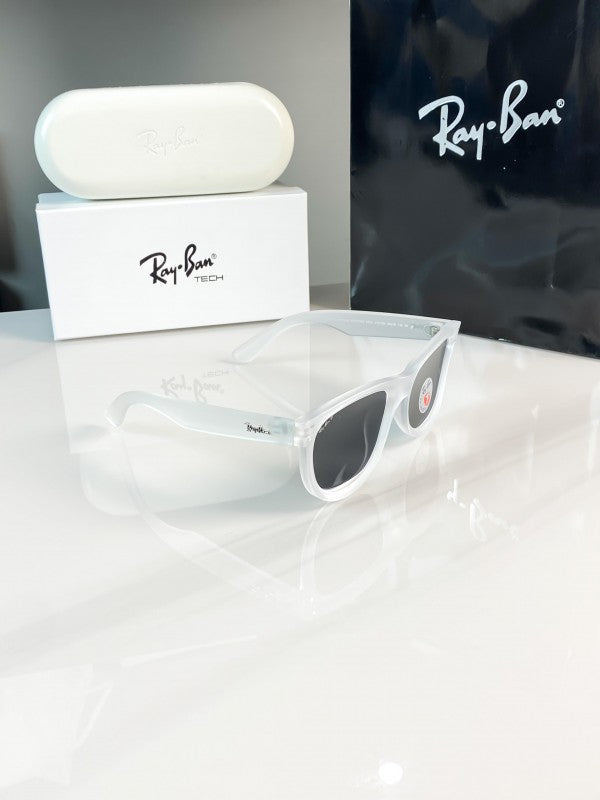 Rayban reverse white black 05023