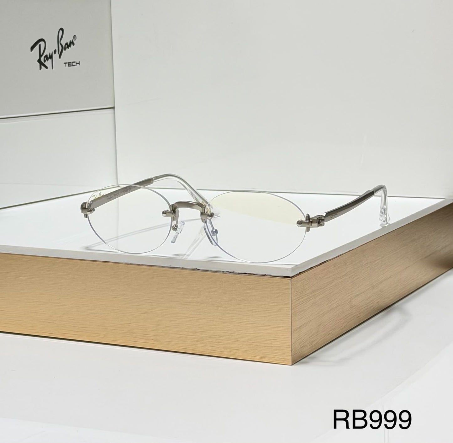 RAY BAN