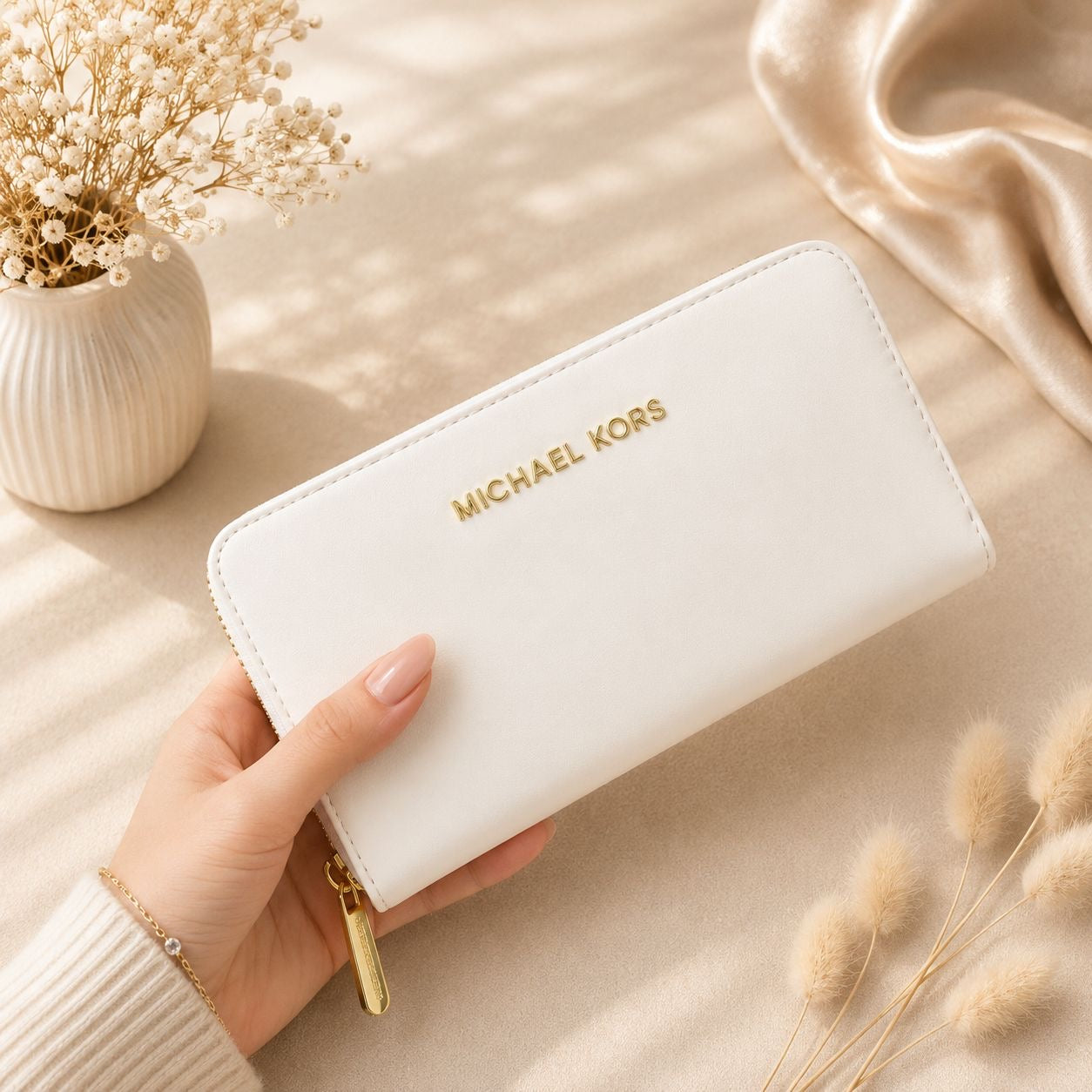MICHAEL KORS