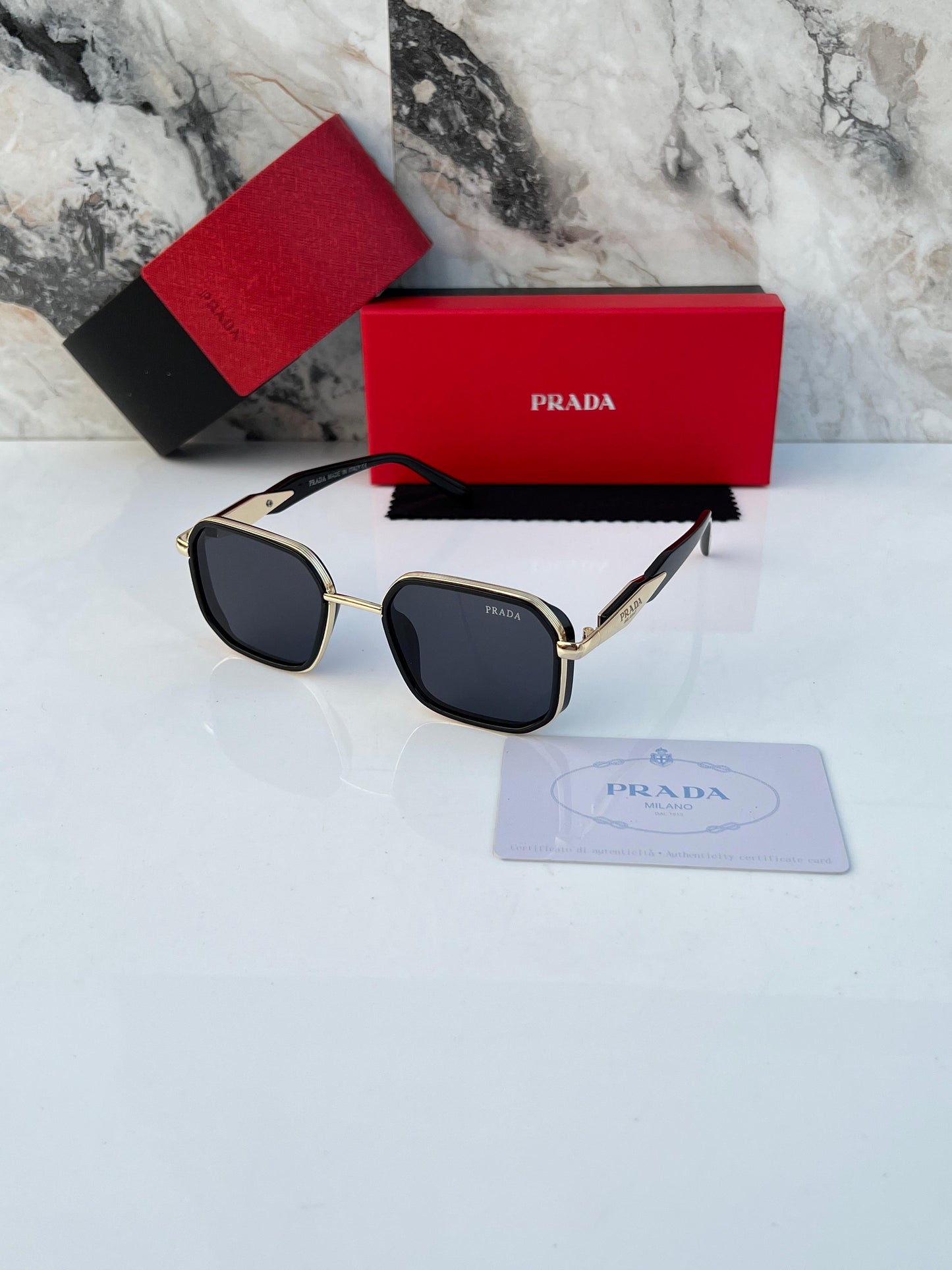 PRADA GOLDEN BLACK