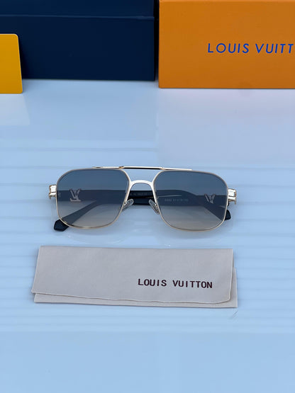 LOUIS VUITTON 582 GOLD SEA GREEN