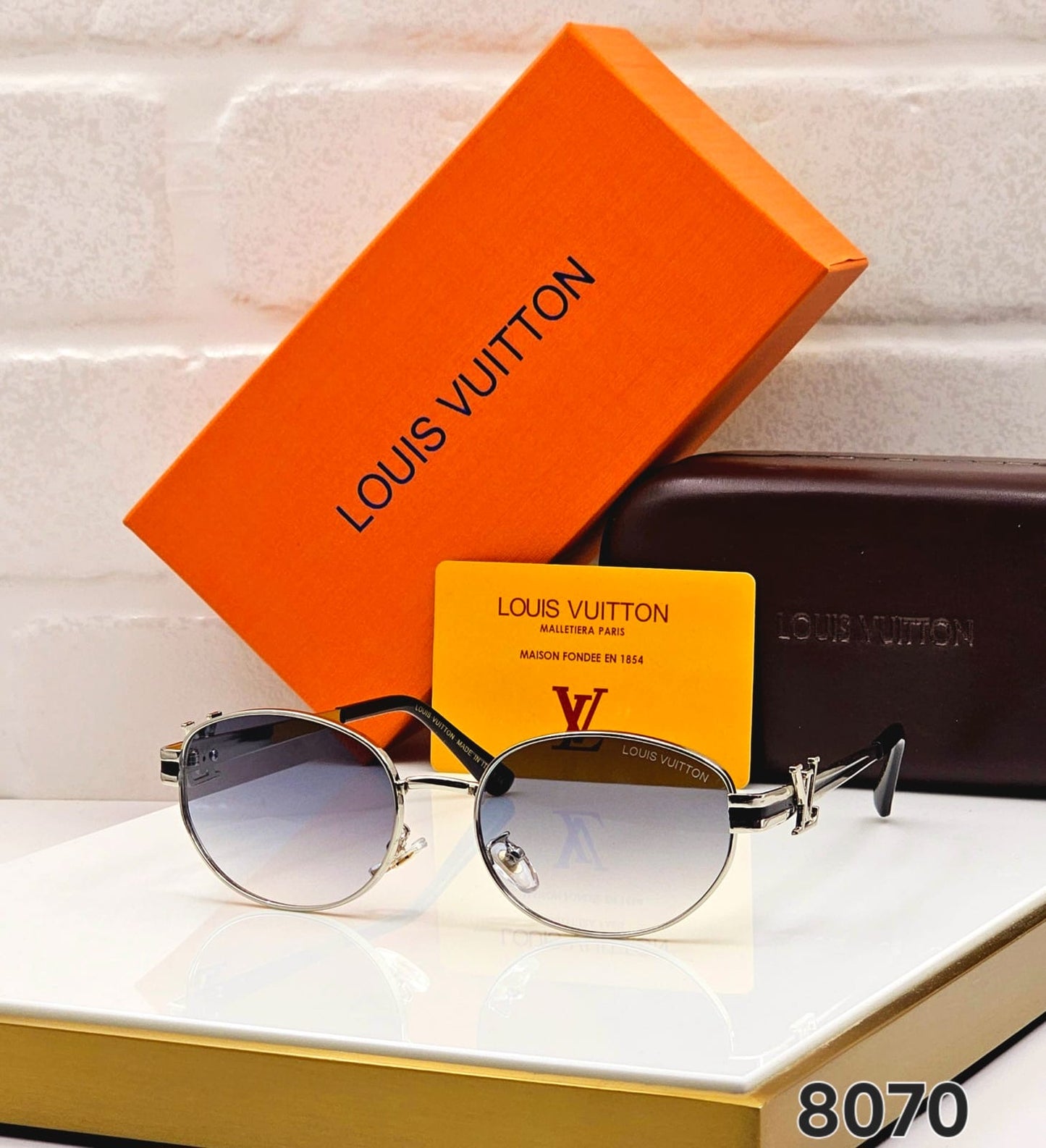 LOUIS VUITTON 8070 FULL COLOURS
