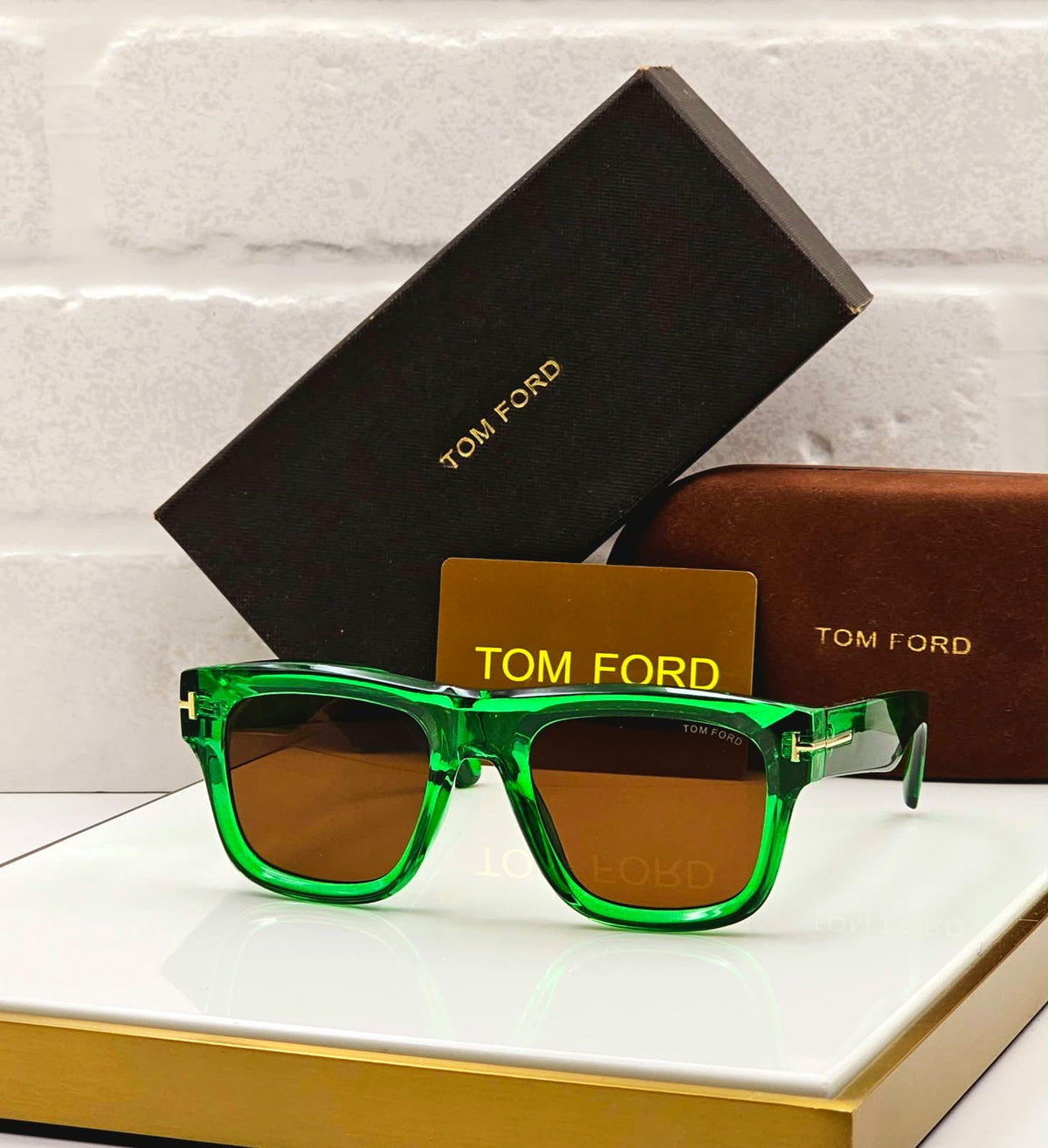 TOMFORD FULL COLOUR