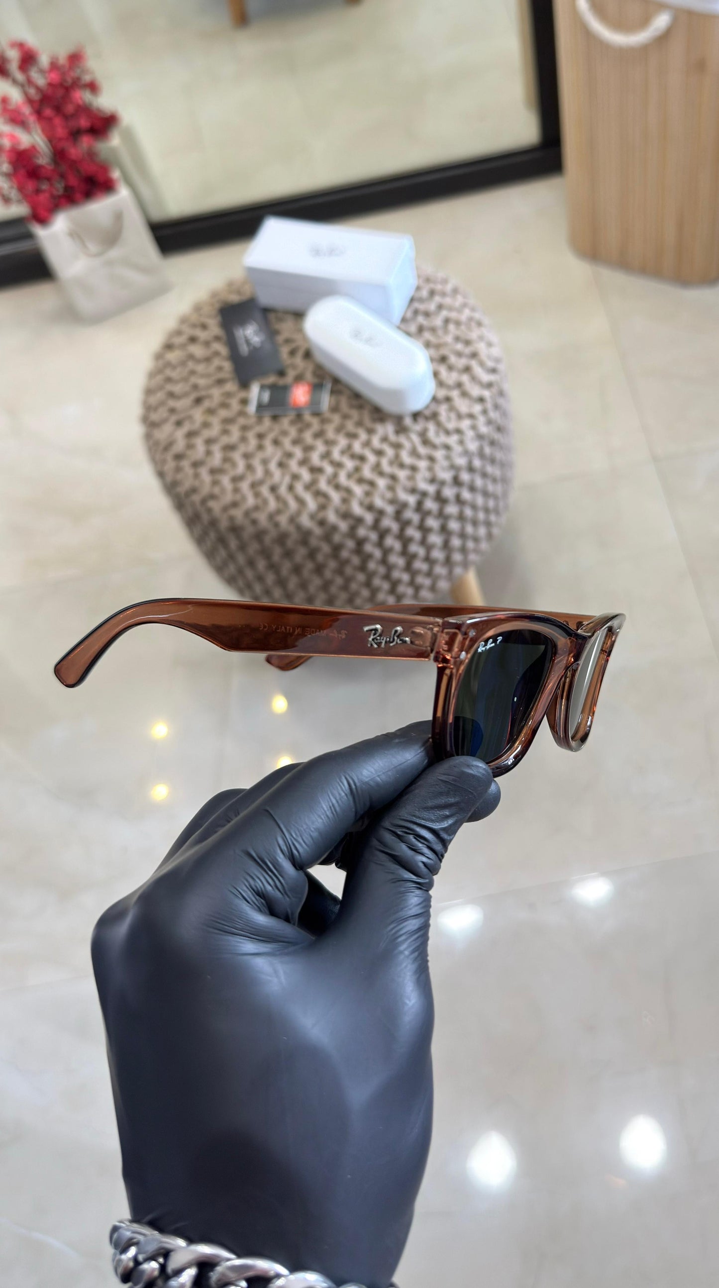 RAYBAN 05