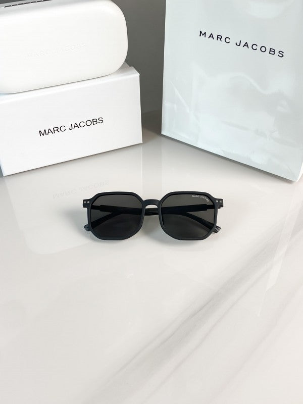 Marc Jacobs black grey 301