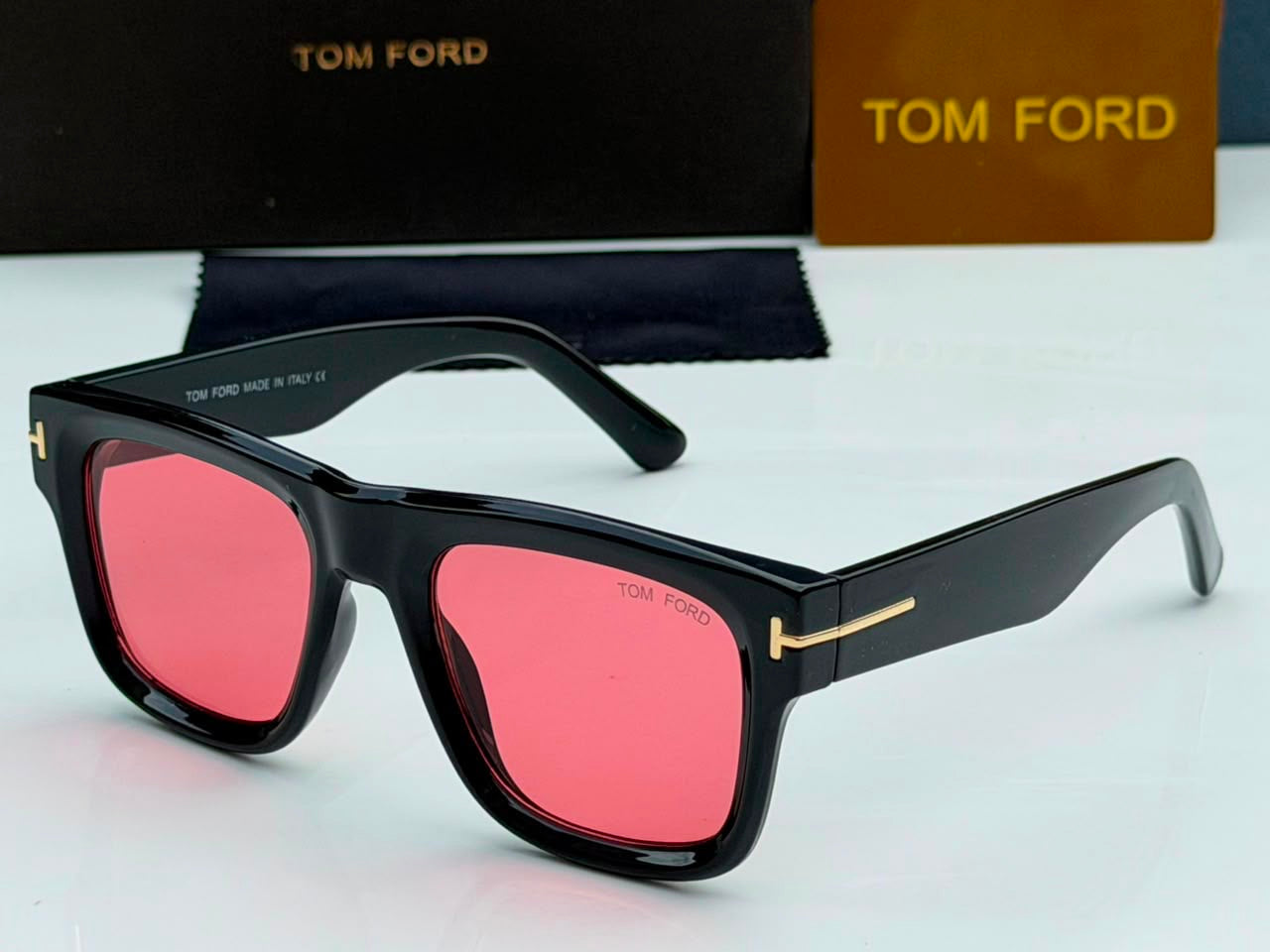 TOMFROD ALL COLOUR