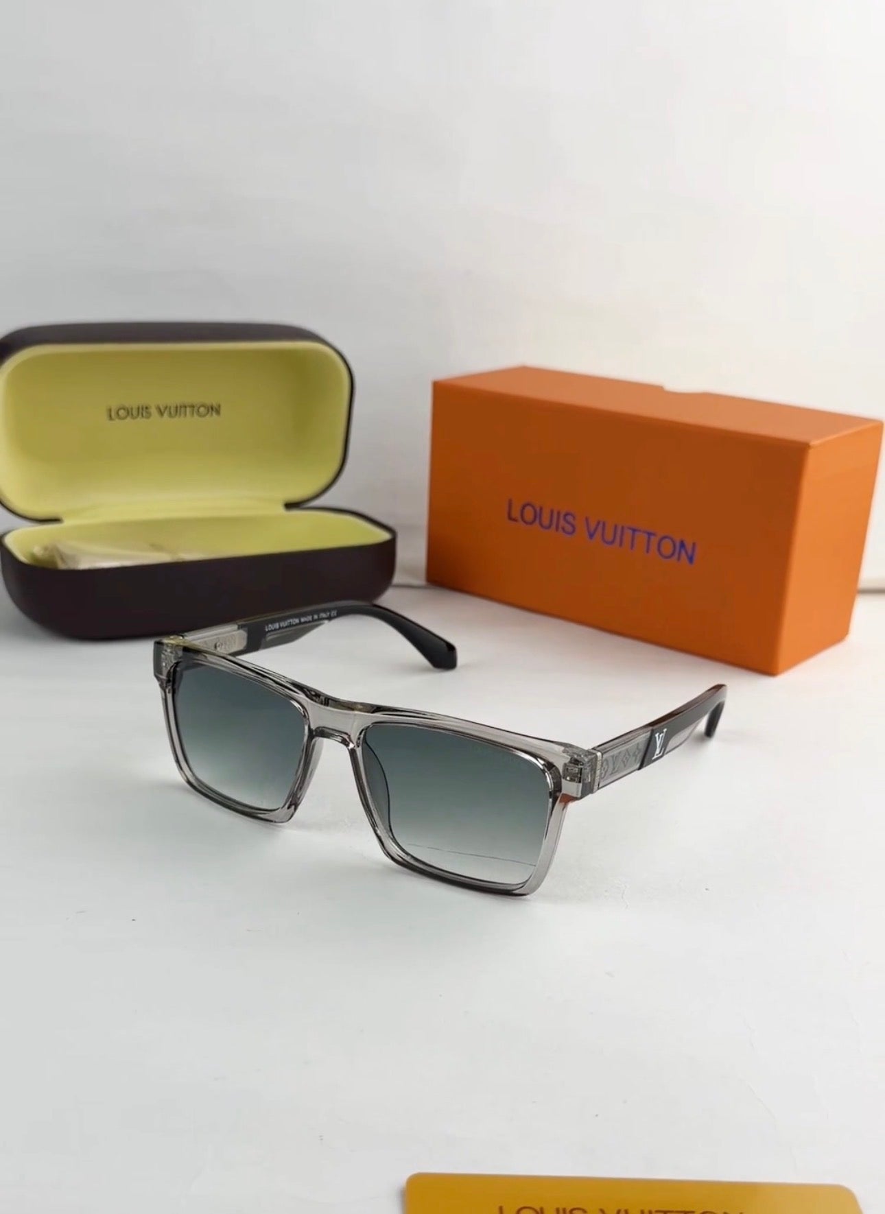 LOUIS VUITTON 2191