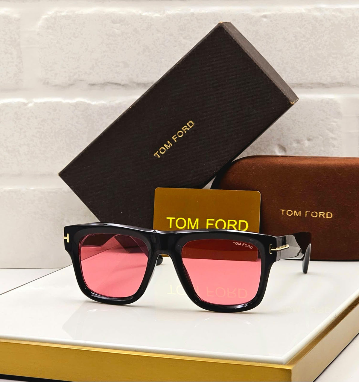 TOMFORD FULL COLOUR