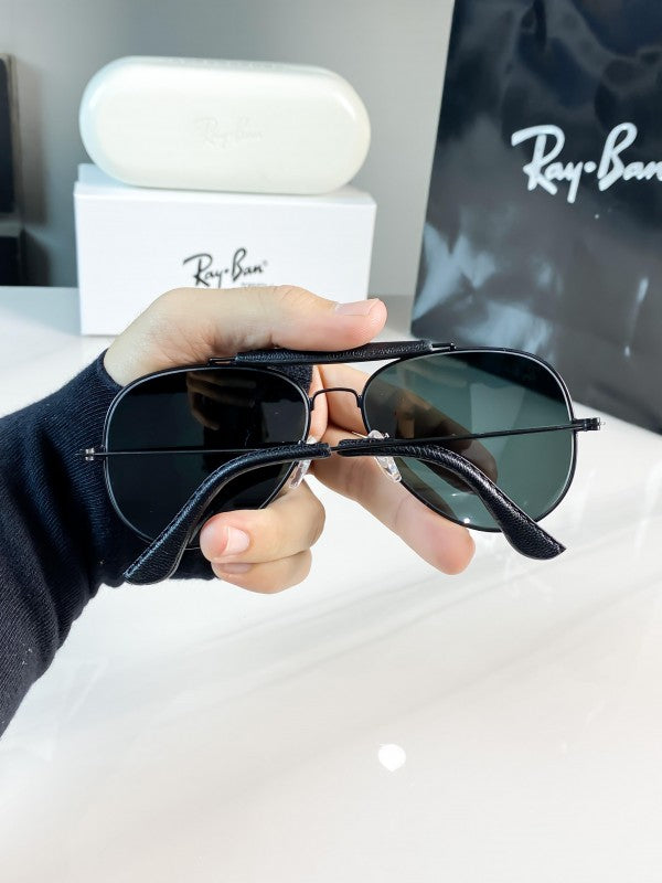 Rayban black bar 3422