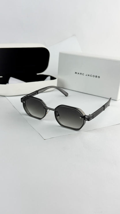 MARC JACOBS