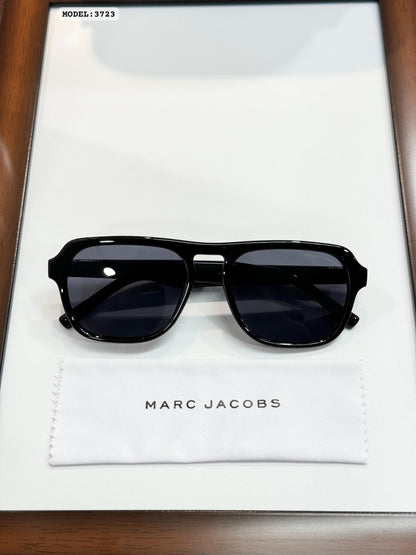 MARC JACOBS FULL BLACK