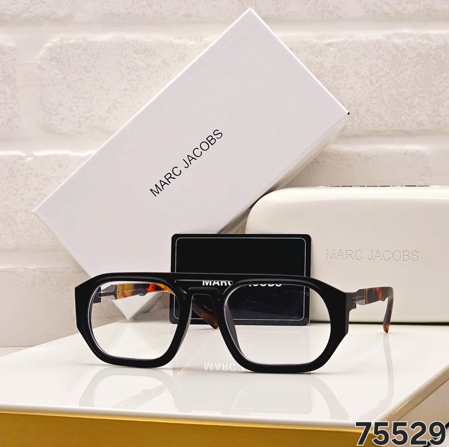 MARC JACOBS FULL COLOURS