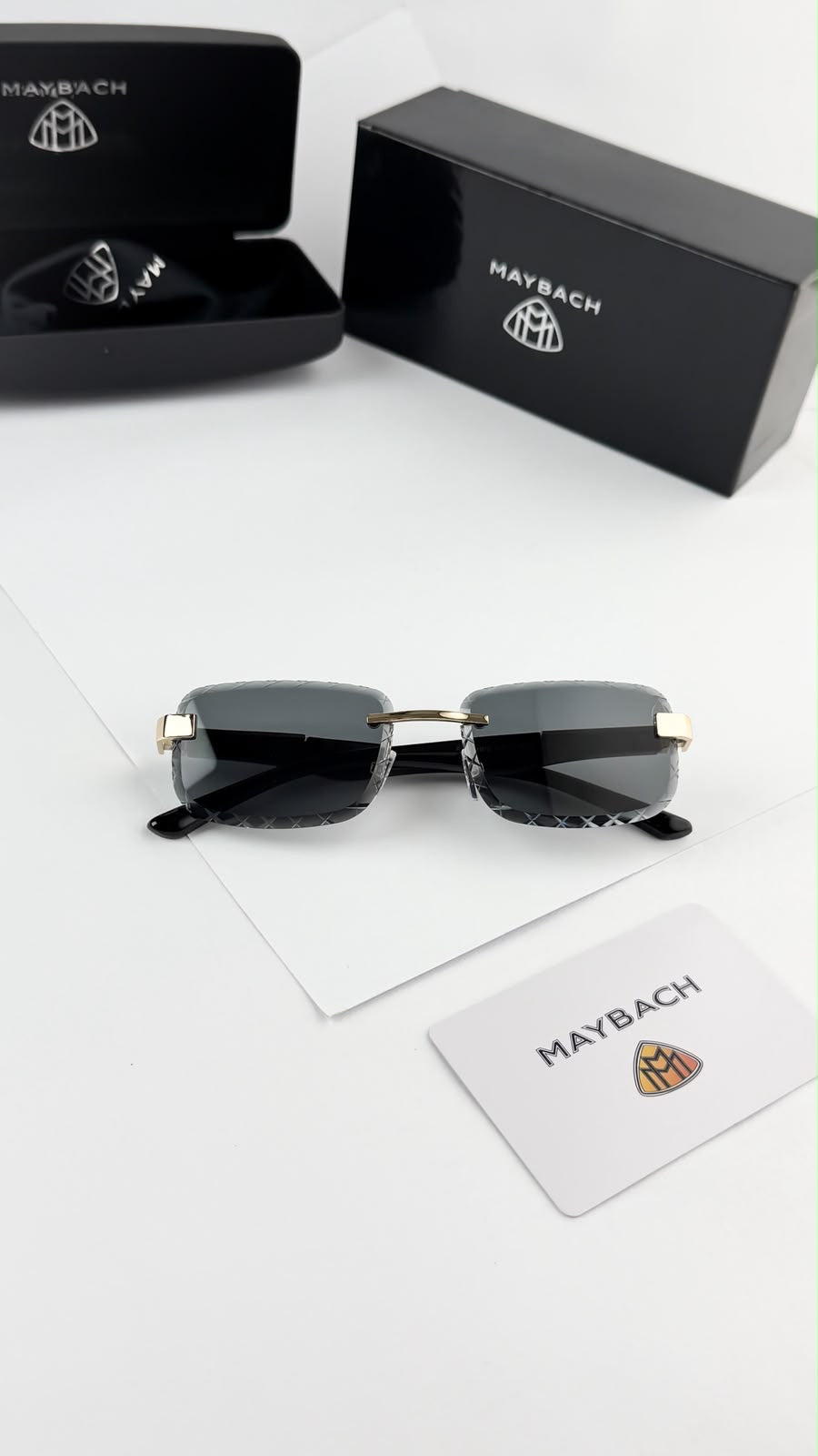 MAYBACH GOLDEN BLACK