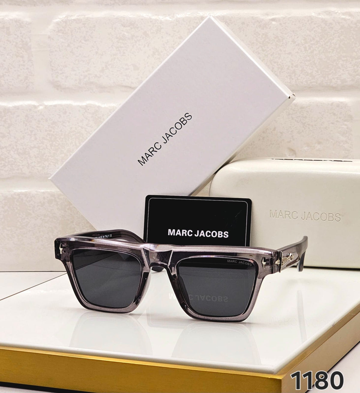 MARC JACOB all colours ￼