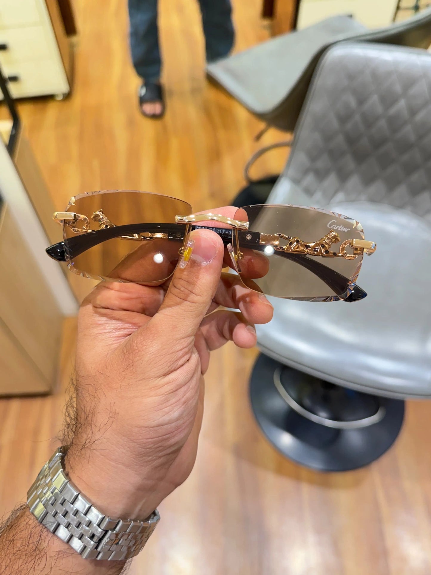 CARTIER BROWN
