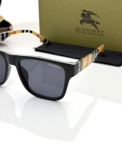 Burberr.y 4395 black