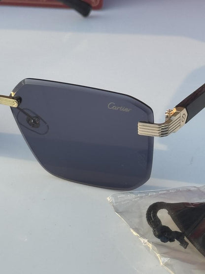 Cartier_028_gold_black