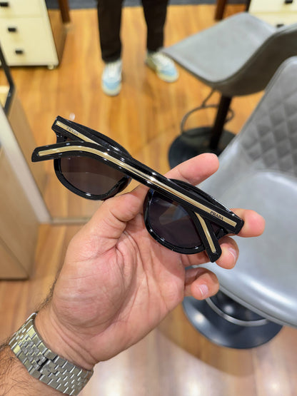 PRADA BLACK
