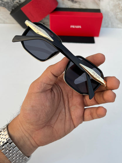 PRADA GOLDEN BLACK