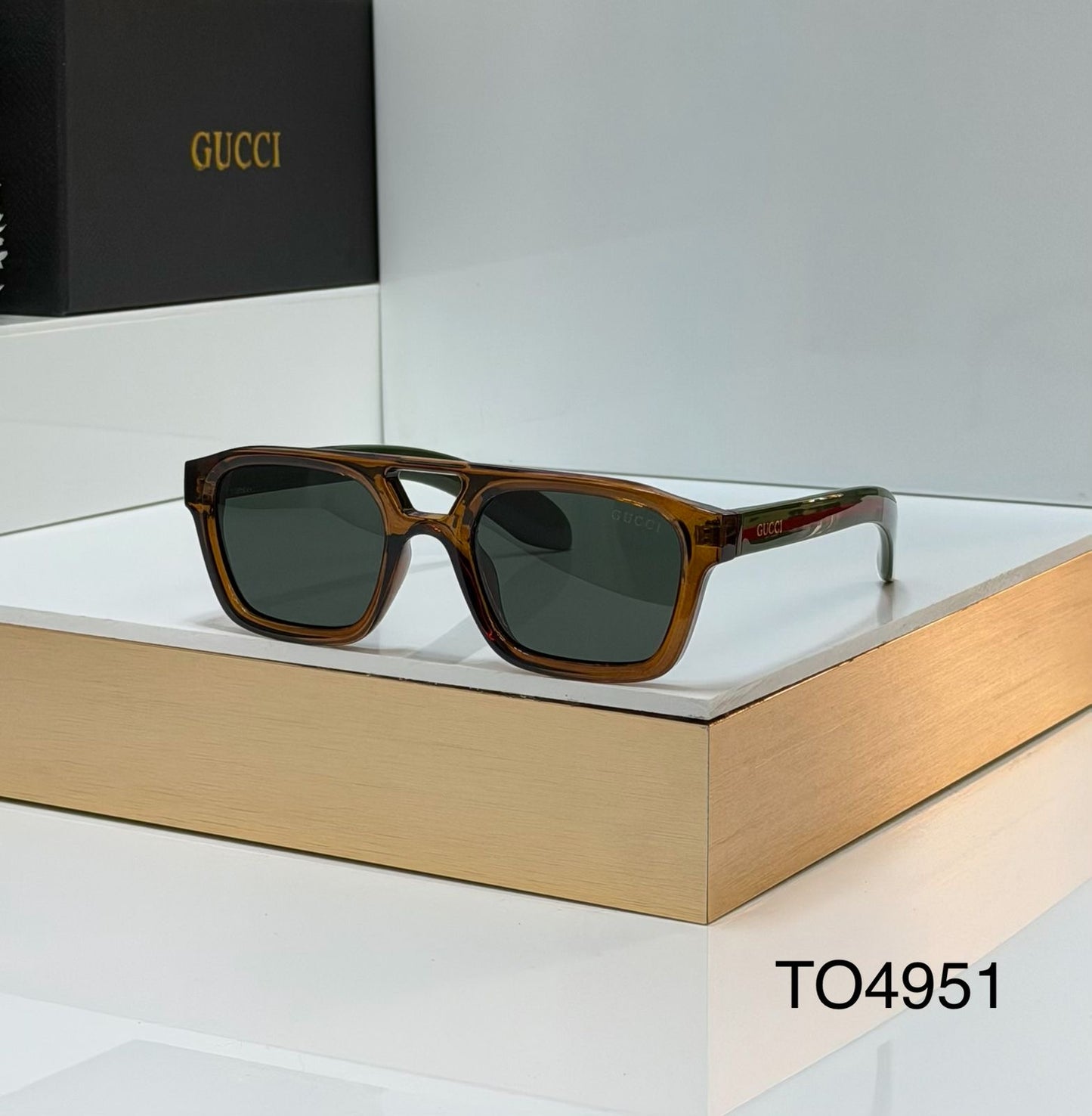 GUCCI 4951