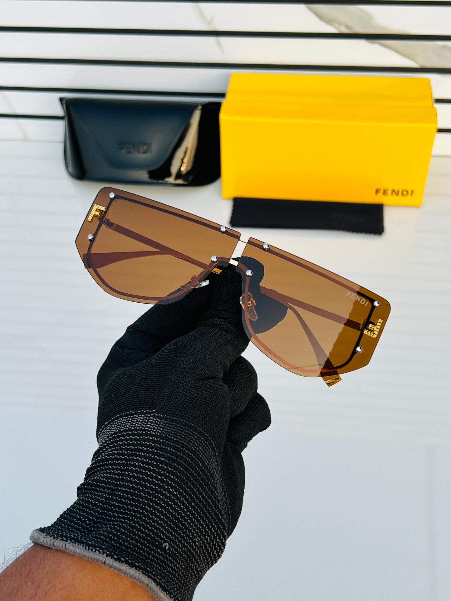 FENDI 922 GOLDEN BROWN