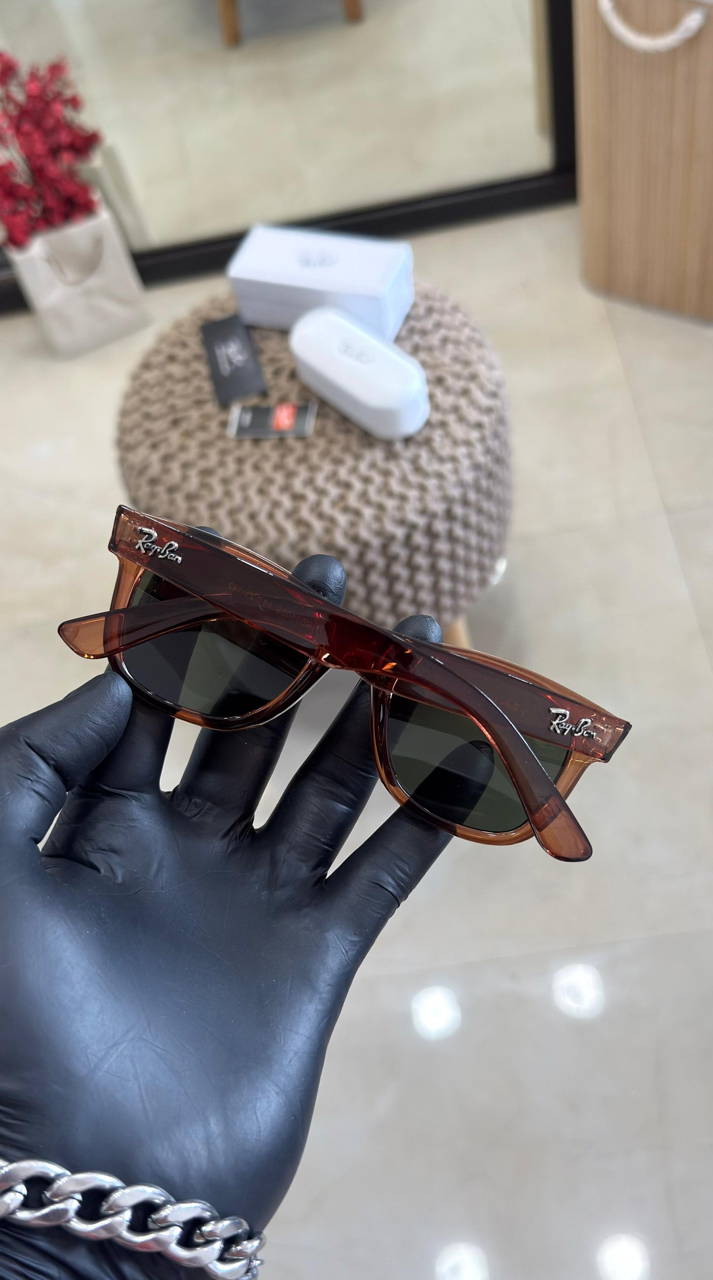 RAYBAN 05
