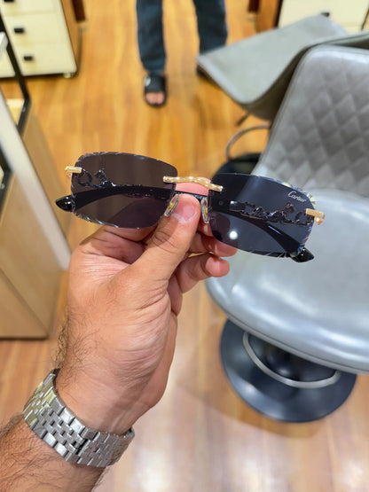 CARTIER GOLDEN 🖤 BLACK