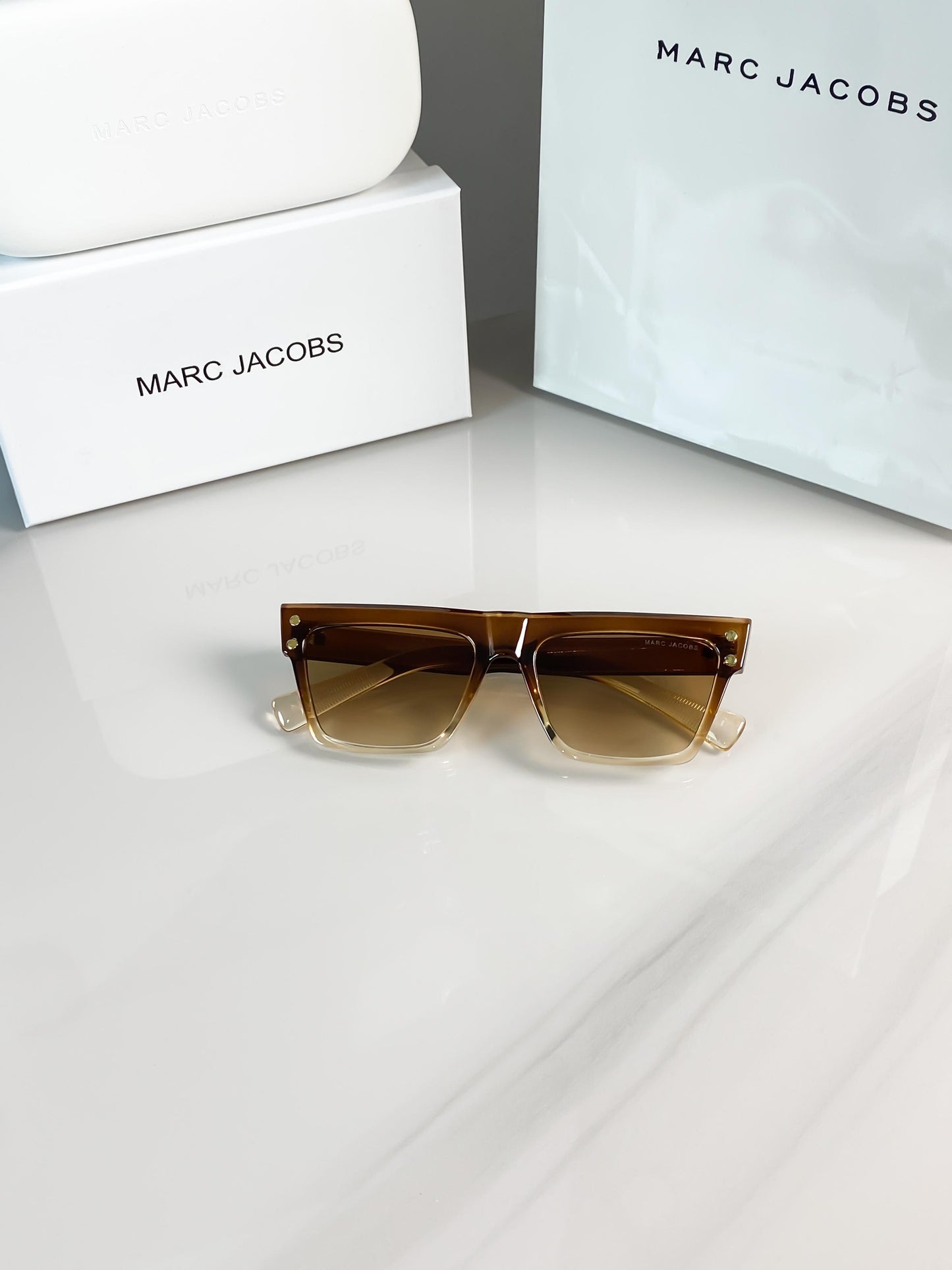 MARC JACOBS BROWN