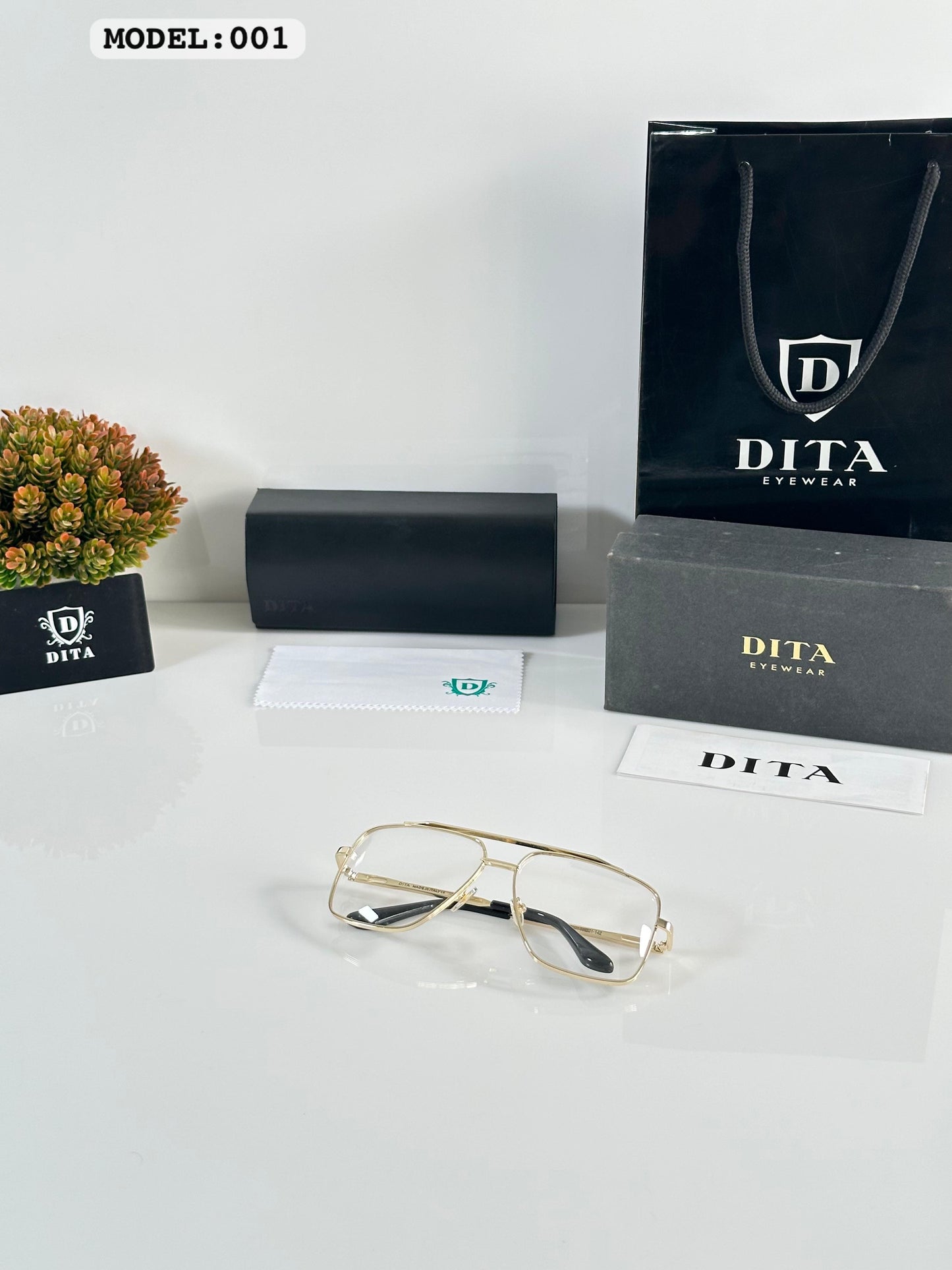 DITA 001 GOLD FRAME