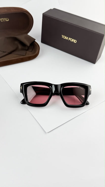 TOMFORD CANDY ￼